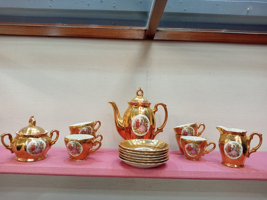 15 piece (foreign) tea set