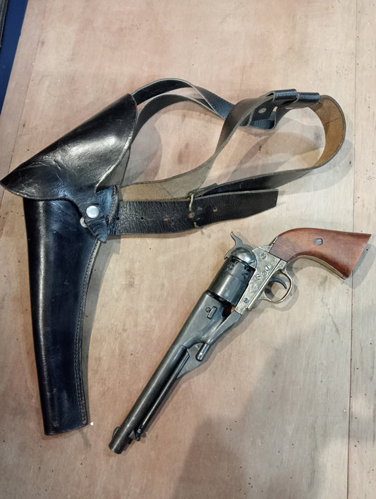 1860s Colt replica prop gun- revolver non firing with holster SKA 218