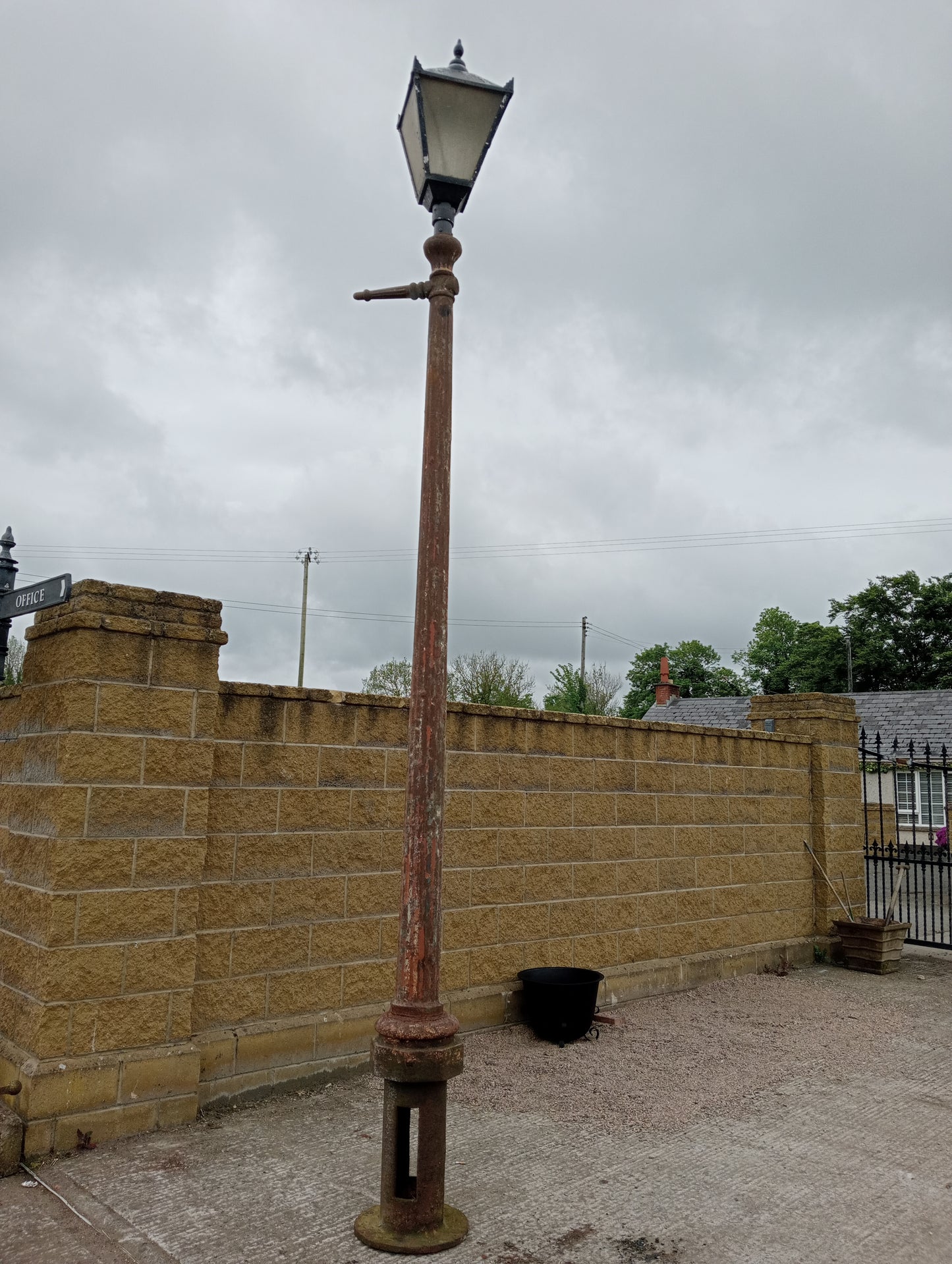 Cast iron street lamp