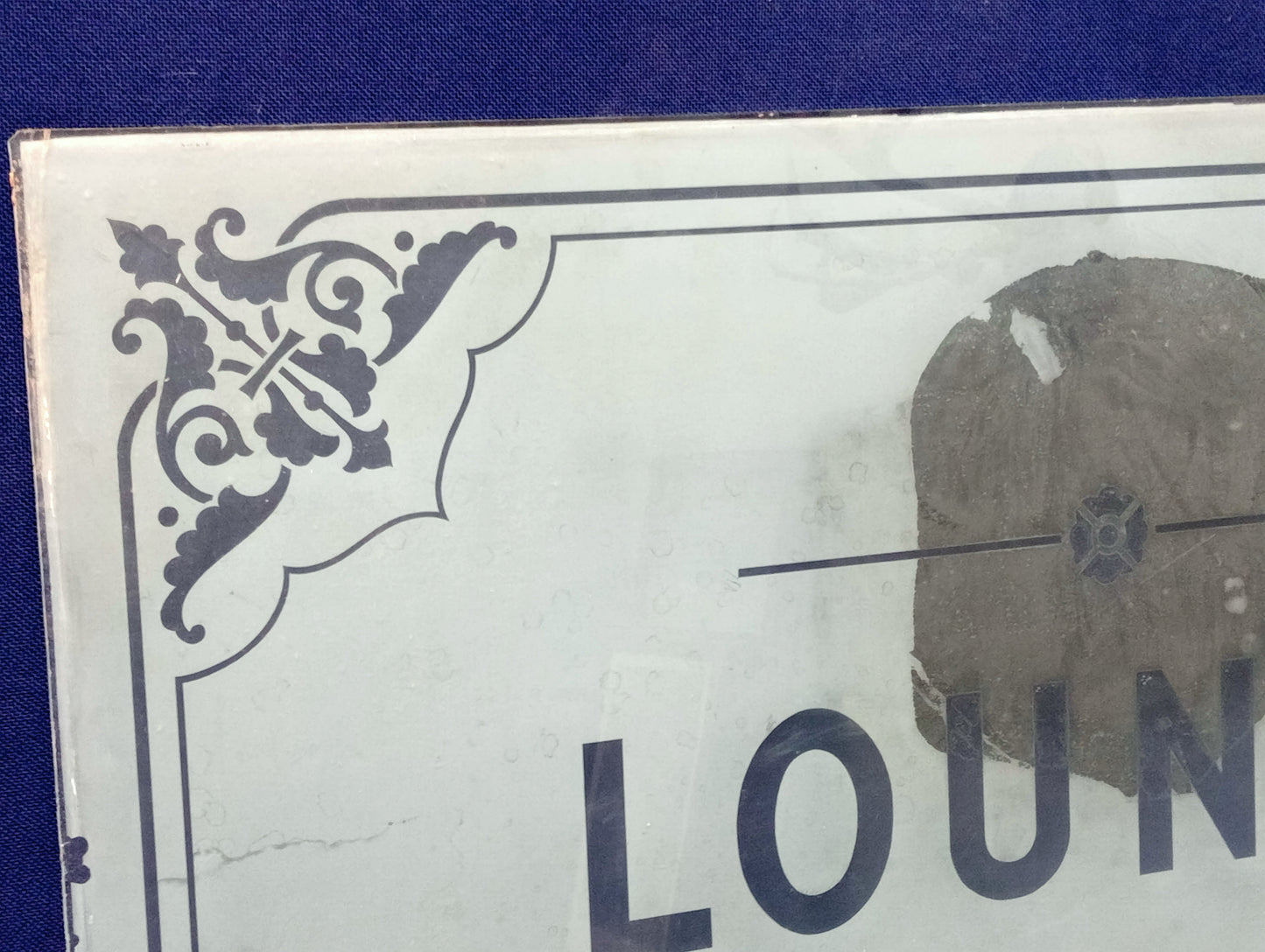 Lounge etched glass panel