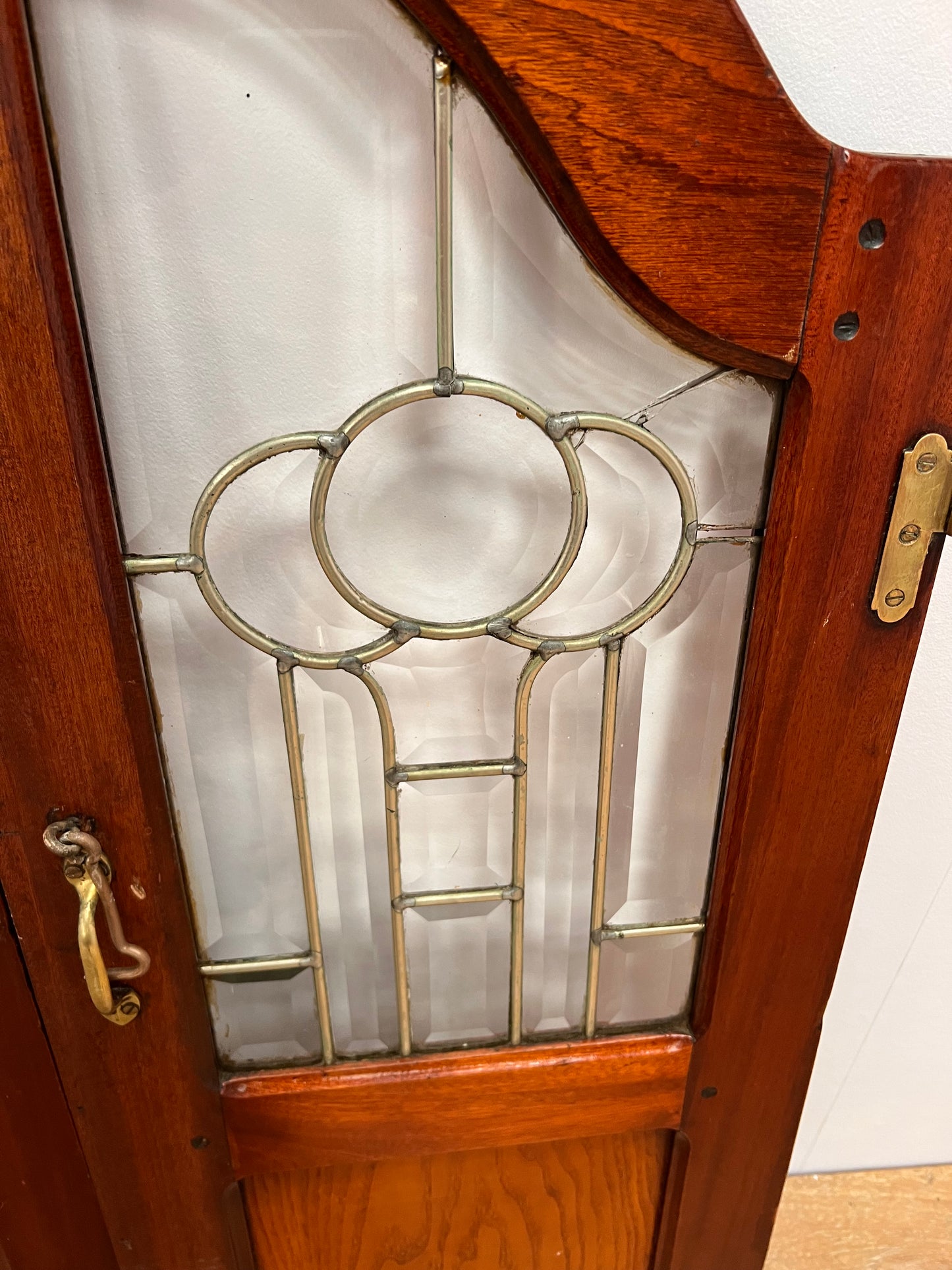 Pair of mahogany bar hatched doors with leaded bevelled glass
