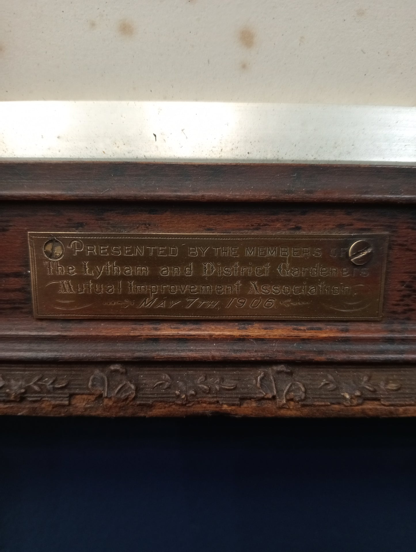 Presentation portrait man in oak frame