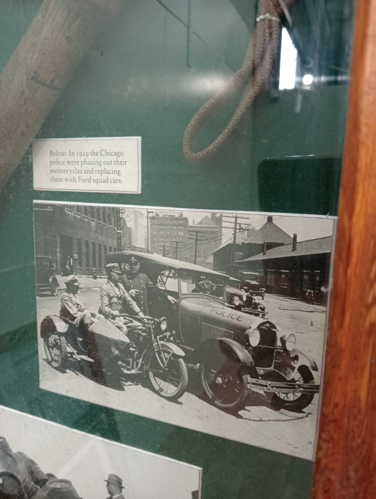Prohabition glazed showcase 1924 showing confession of prohibited beer and wine in Chicago
