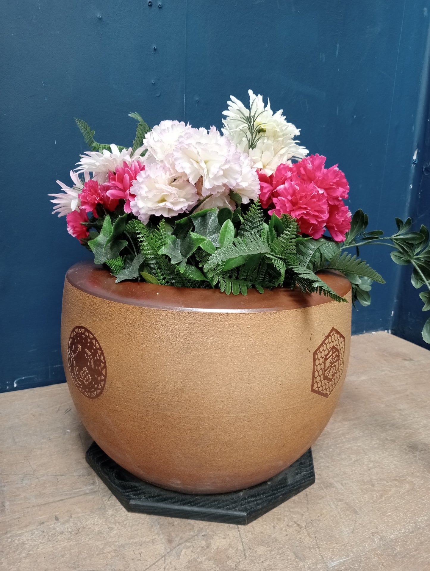 Terracotta glazed planter pot