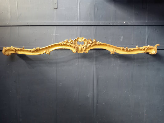 Wooden gilt curtain pelmet
