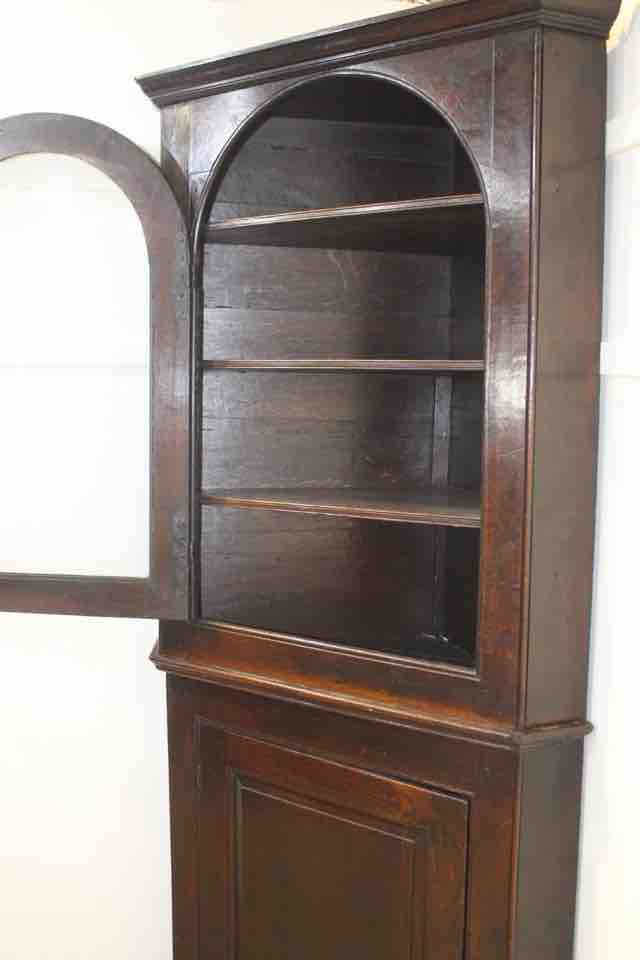 19th C corner oak cabinet with arched door