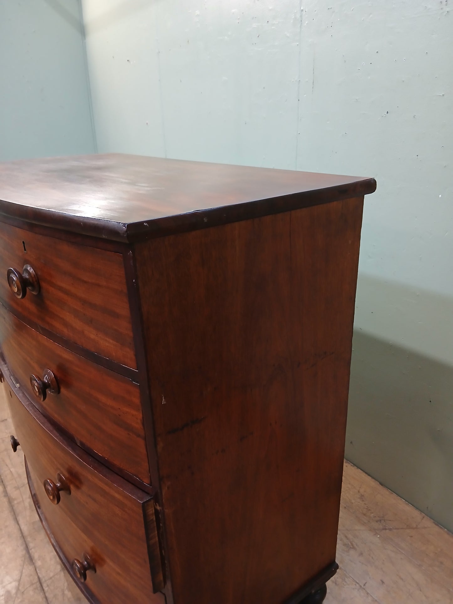 2 over 3 Georgian mahogany bowfront chest of drawers