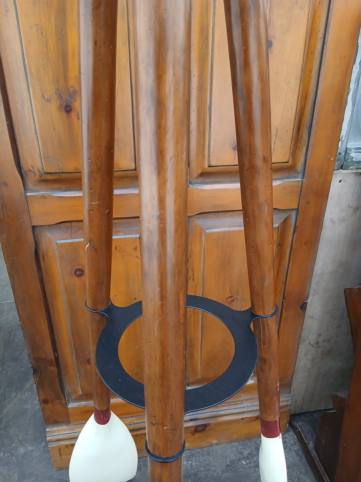 3 oar coat and hat stand