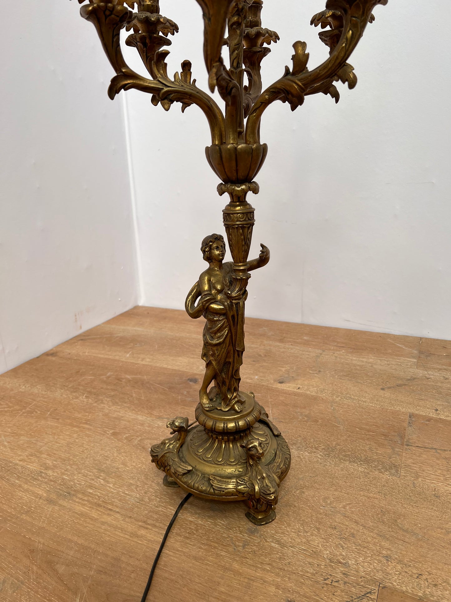 6 Branch brass table lamp