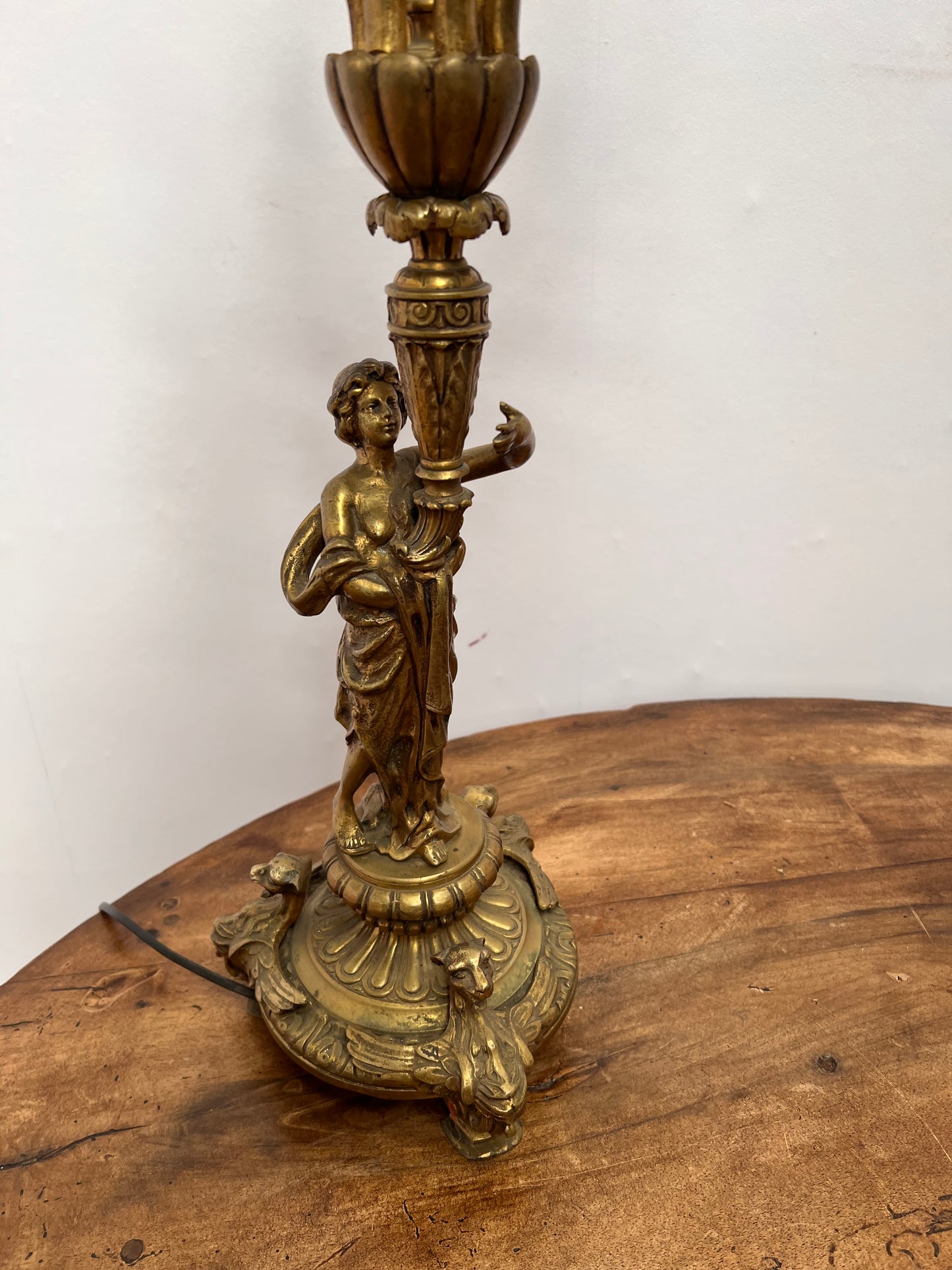 6 Branch brass table lamp