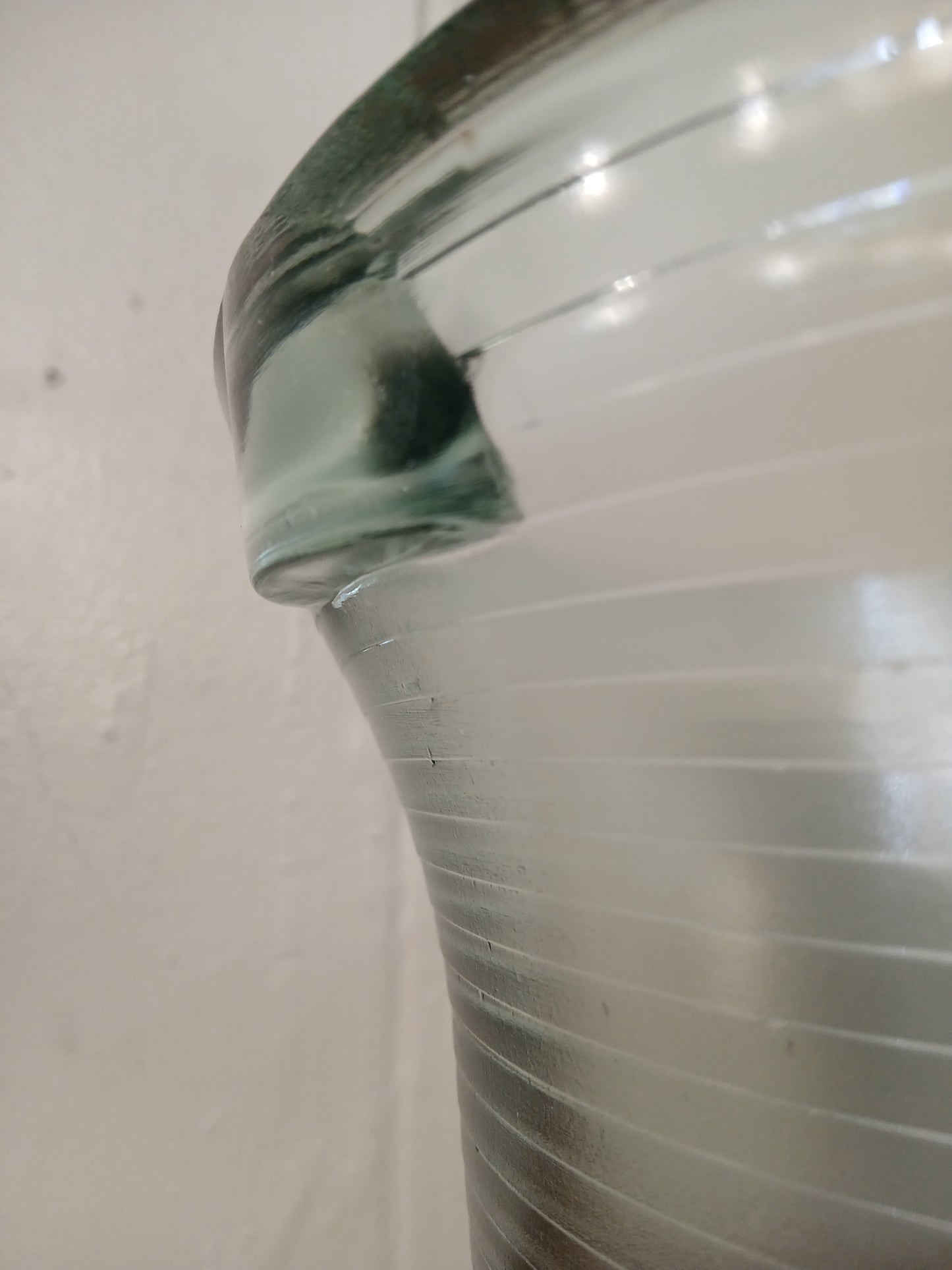 Anchor hocking Manhattan pattern glass vase