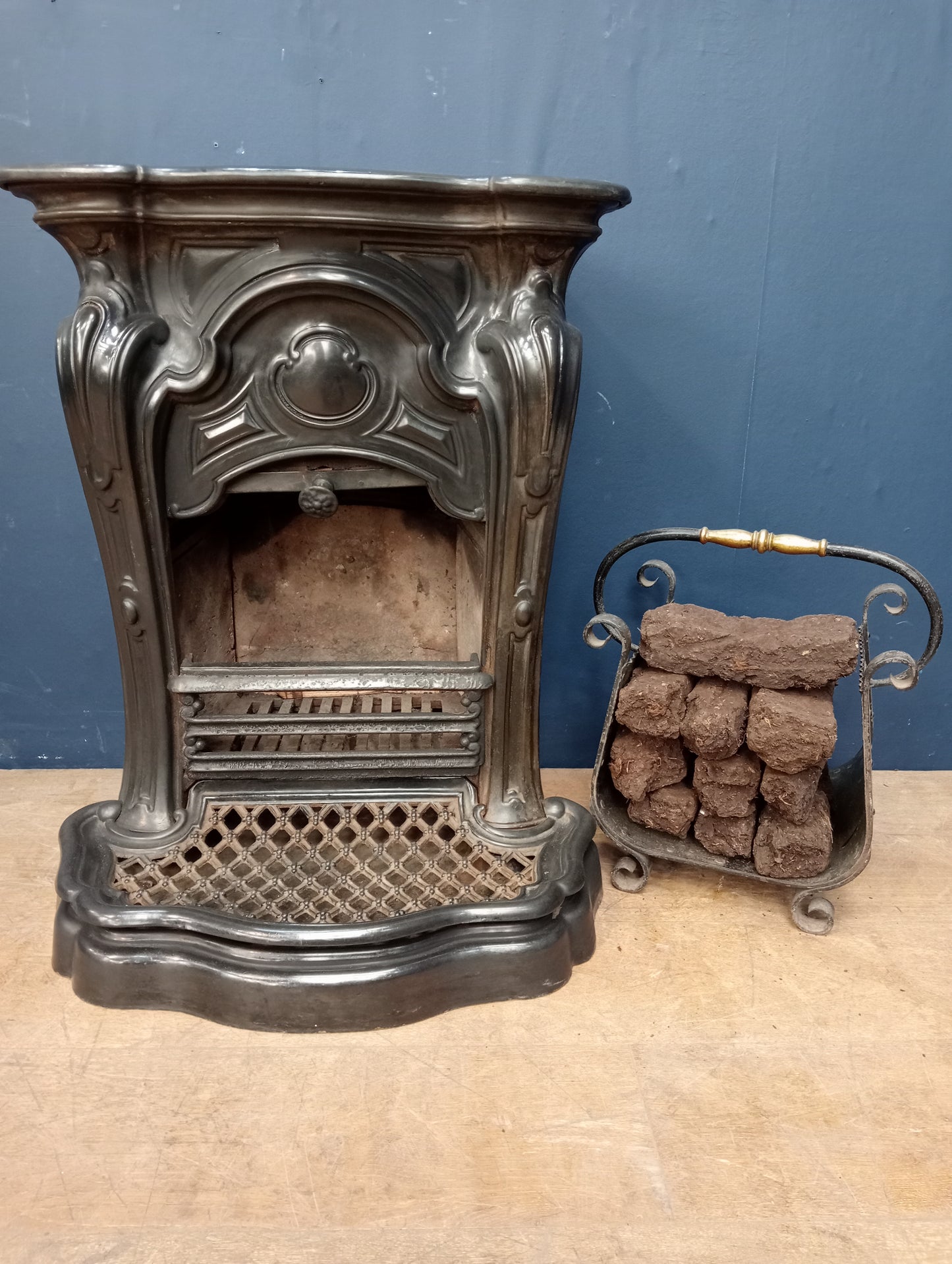 Art deco cast iron stove