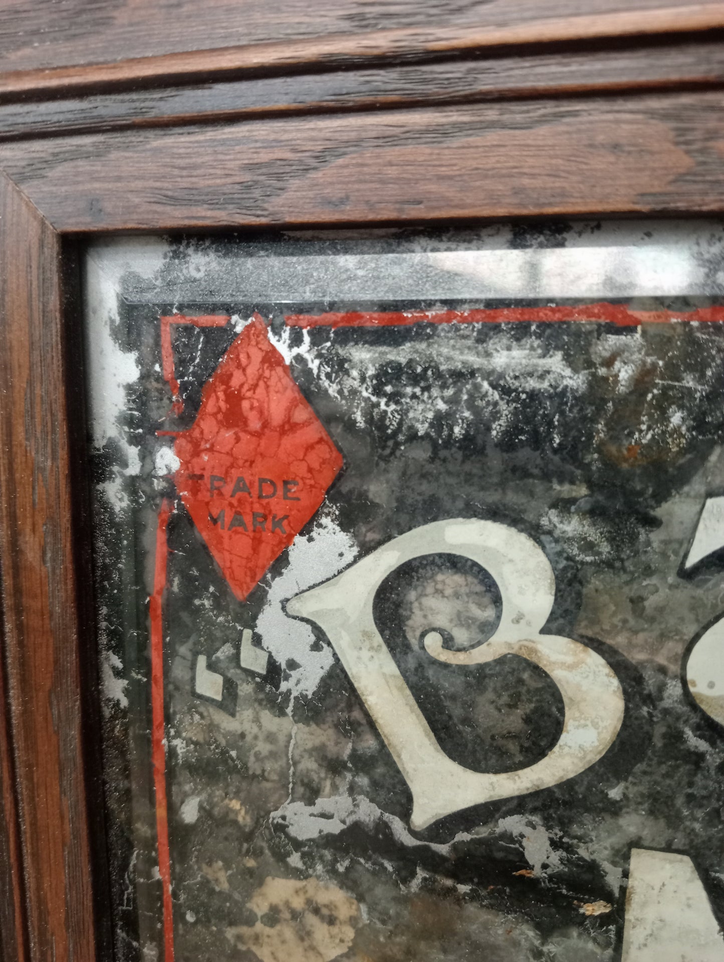 Bass No 1 Barley Wine rare mirror