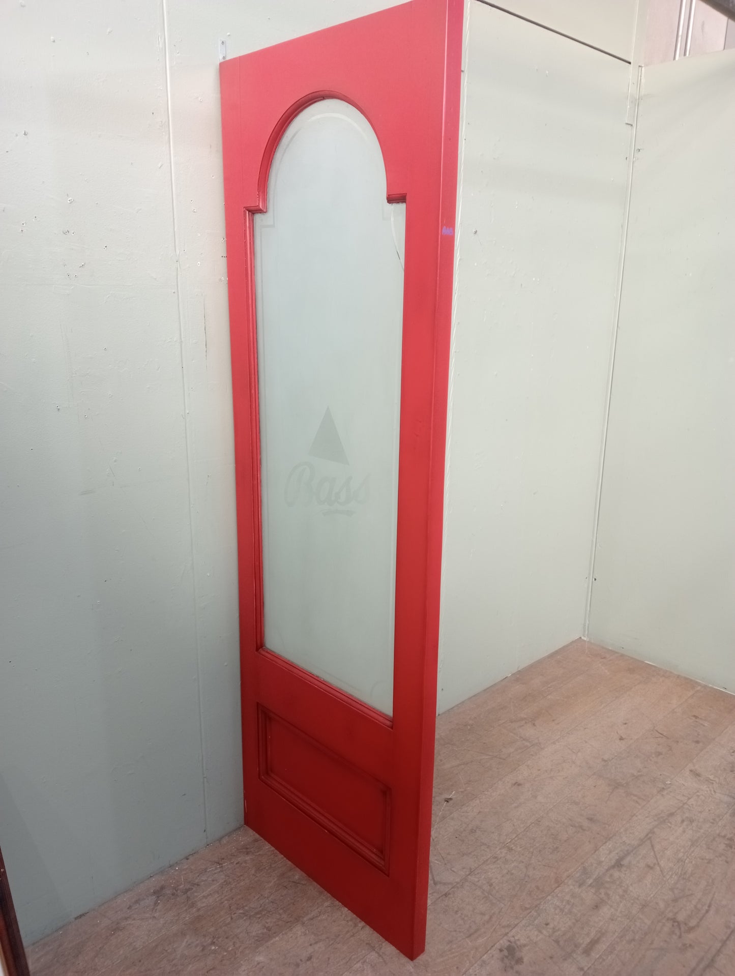Bass door advertising divider