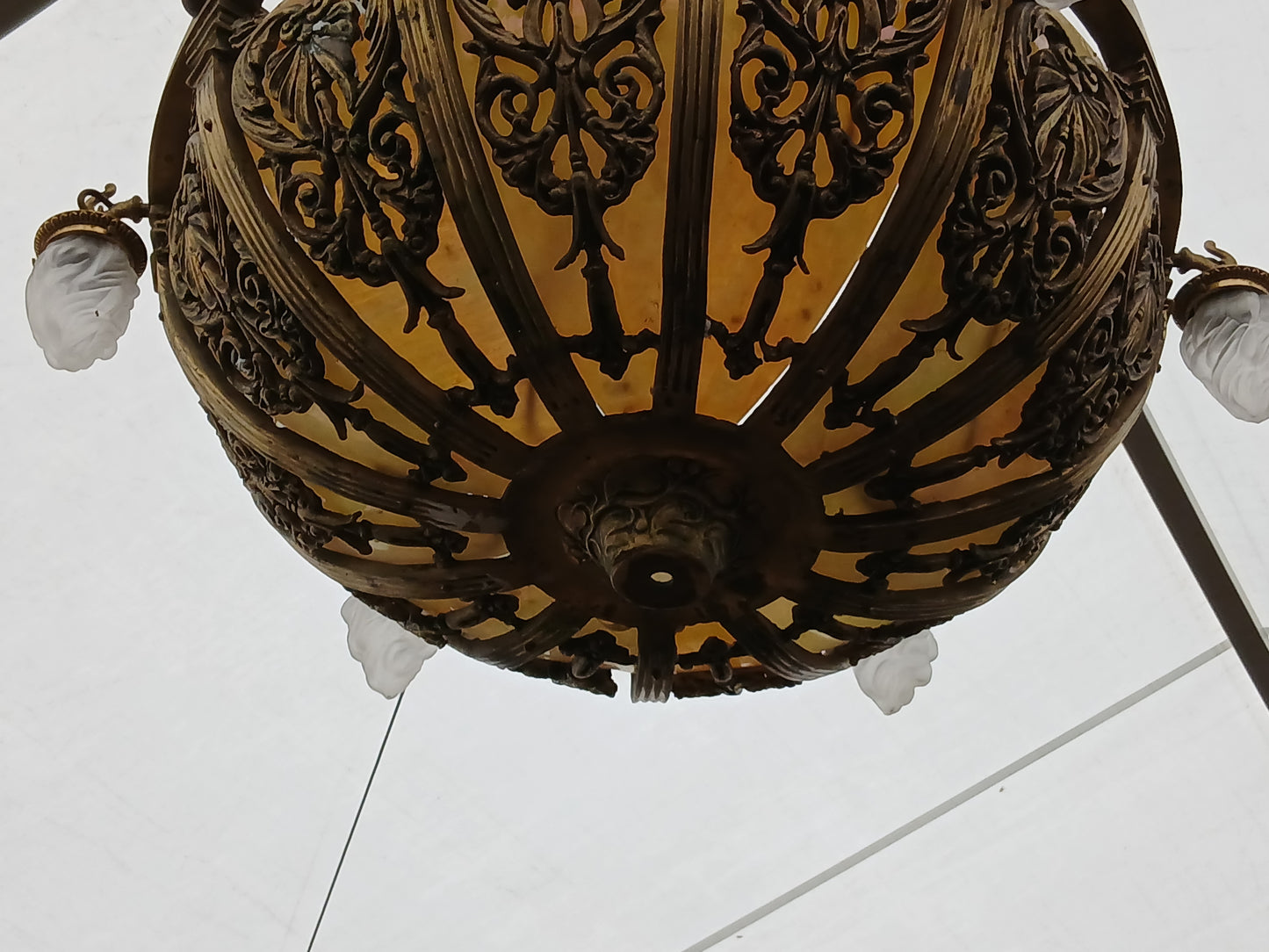 Bronze opaque centre light with 6 flame droplets