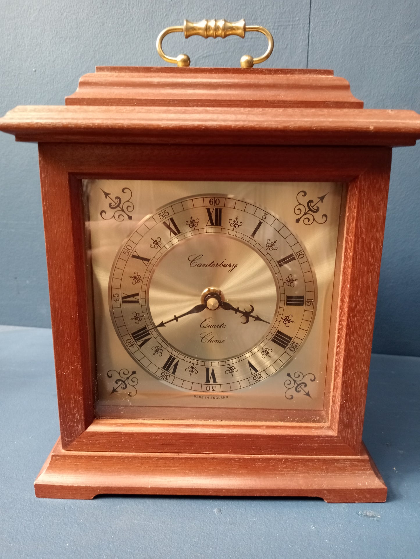 Carriage clock quartz chime