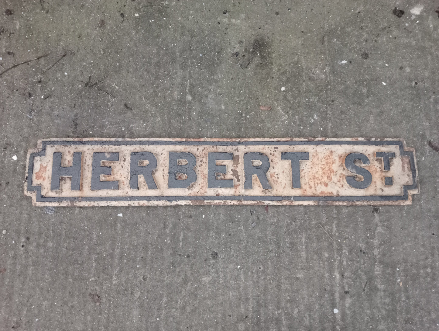 Cast iron Street sign Herbert St