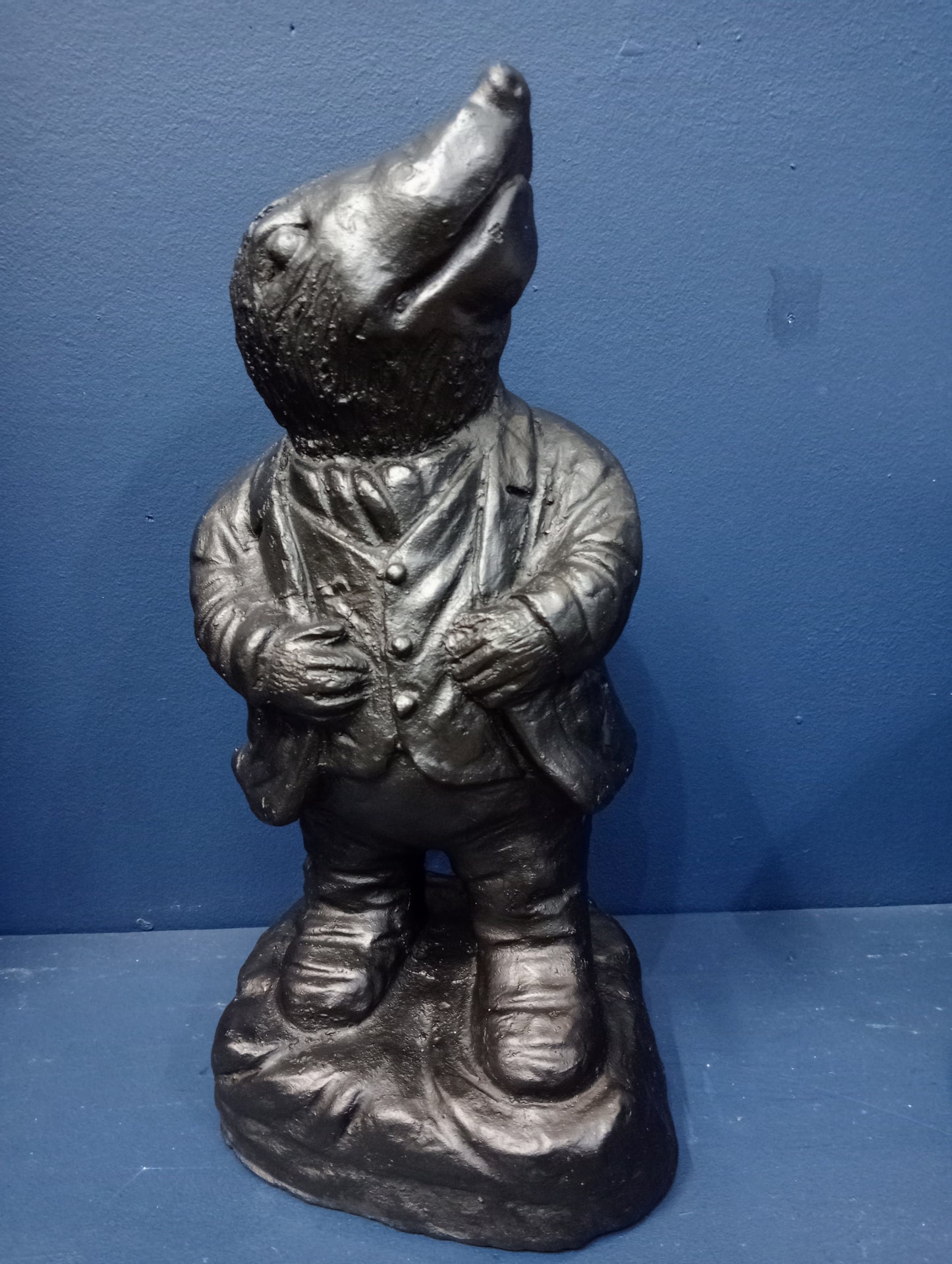 Cast iron mole figure