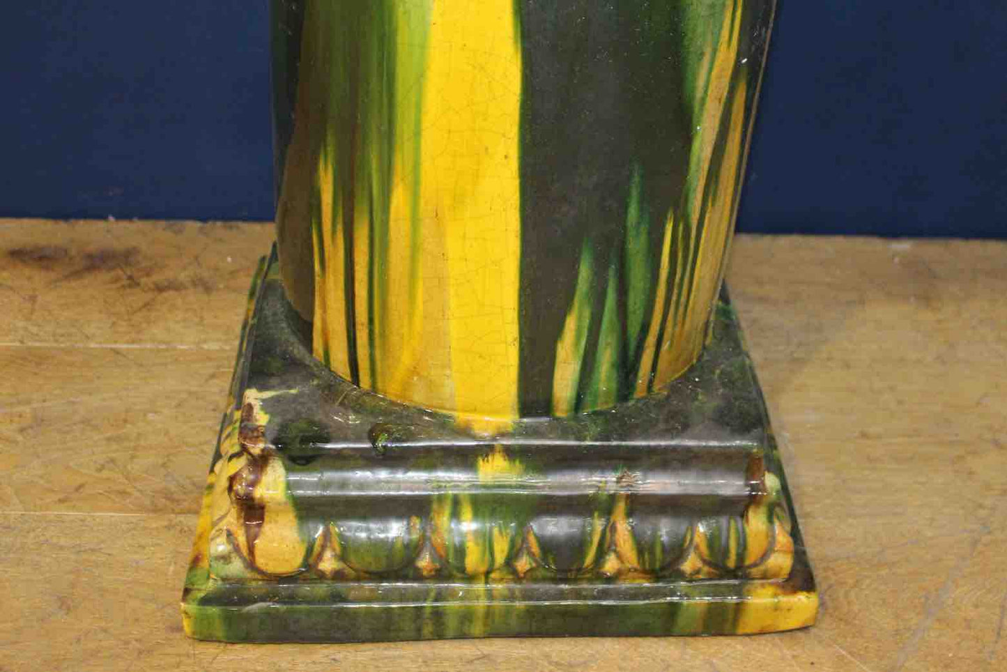 Ceramic handmade yellow and green glazed Italian urn  & pineapple style base