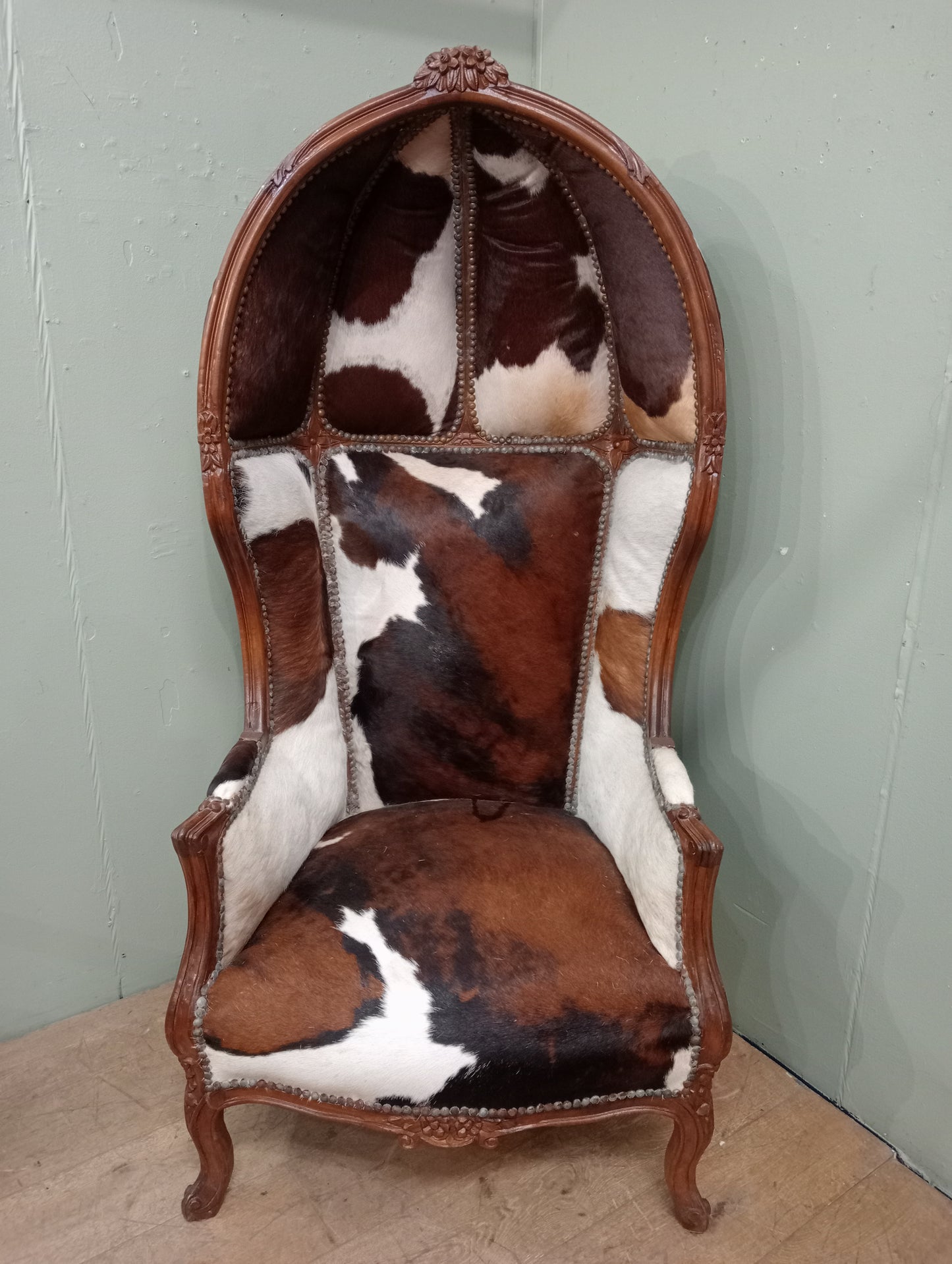 Cowhide porters chair