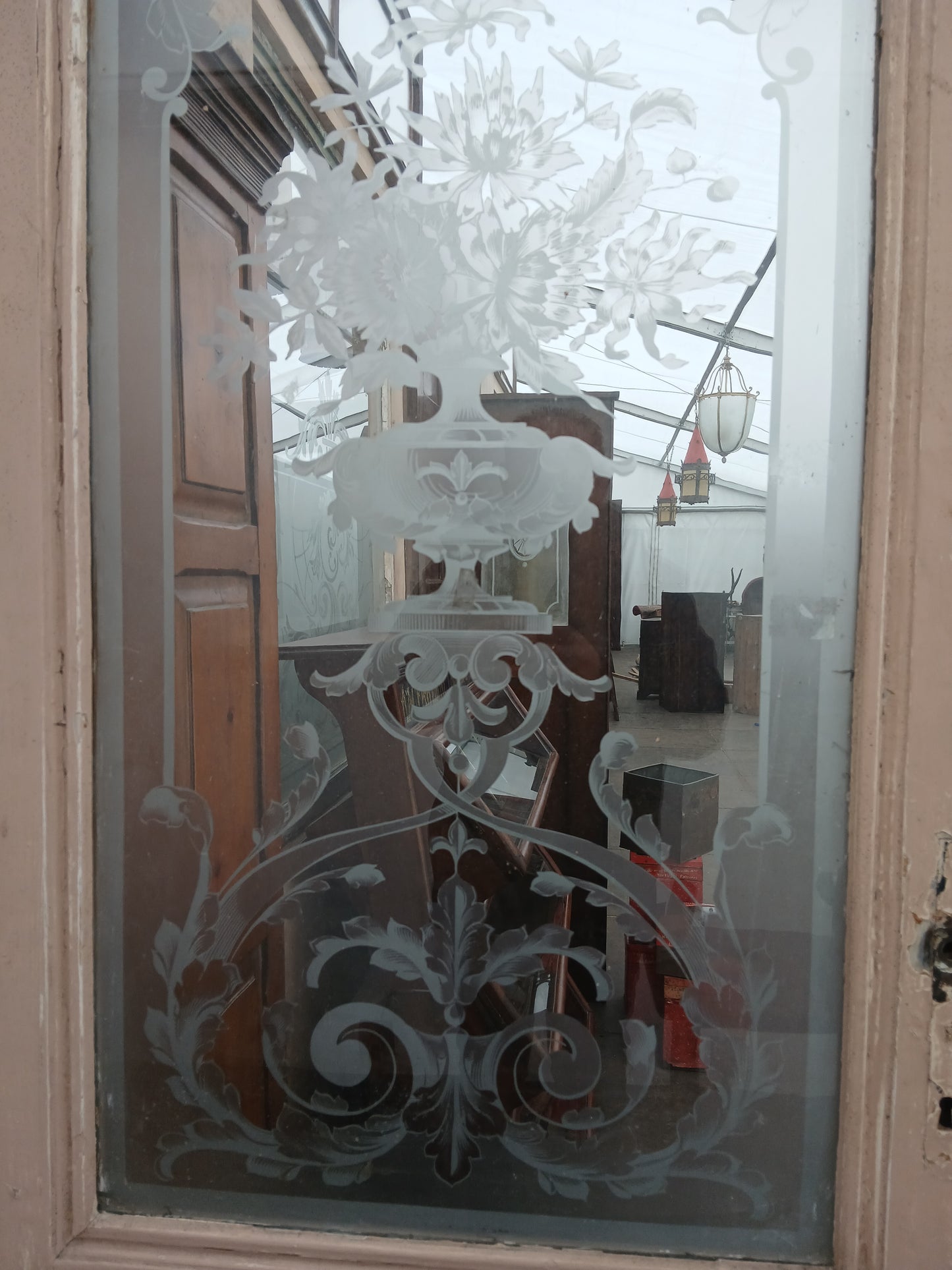 Etched glass door cream patina