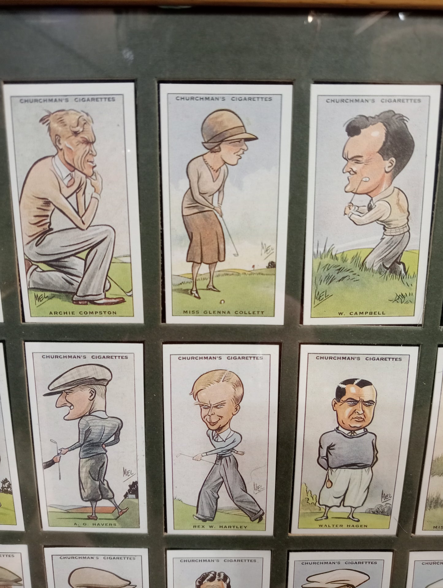 Framed lot of golfing smokers cards