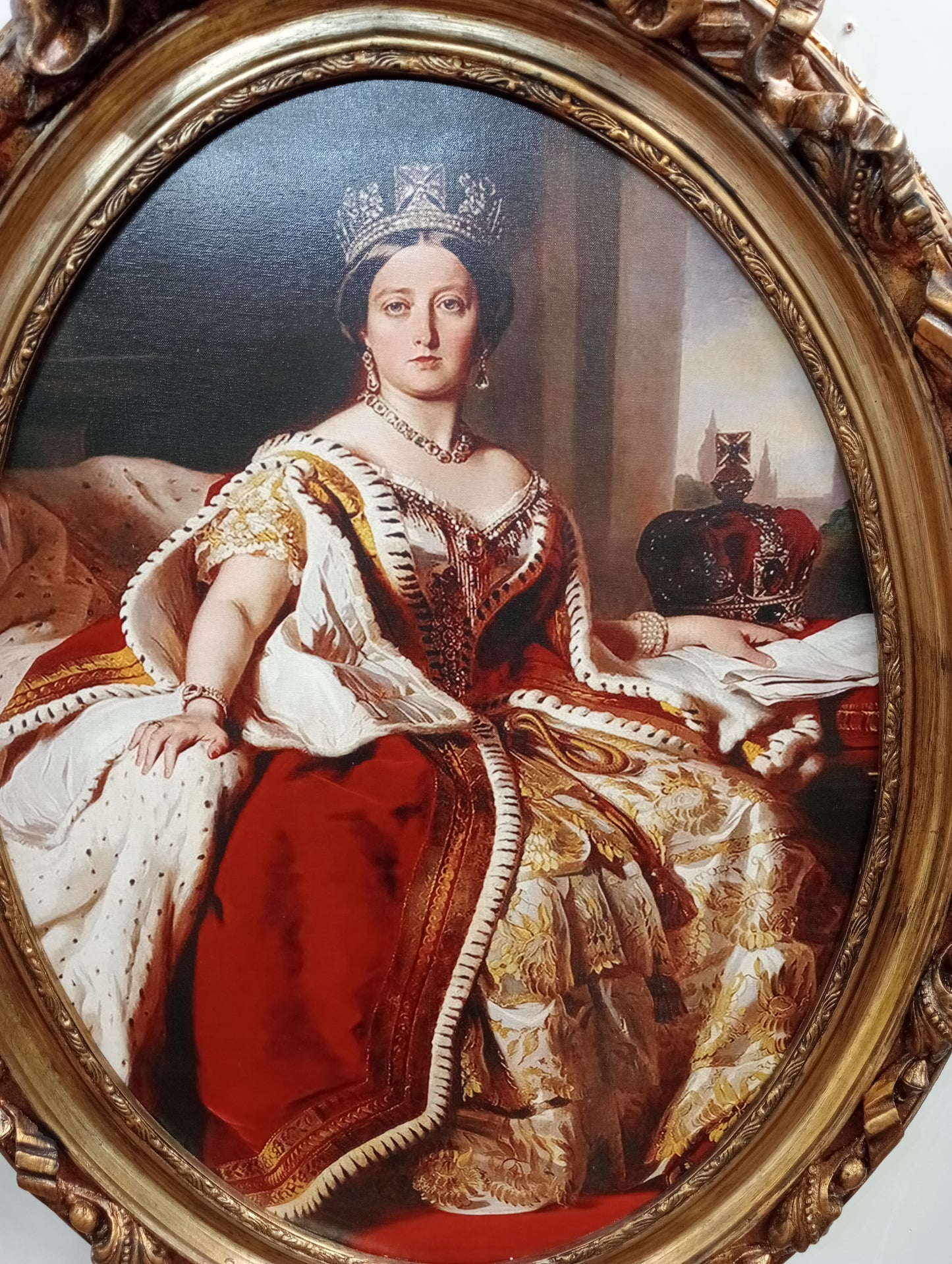 Gilded  oval picture French style