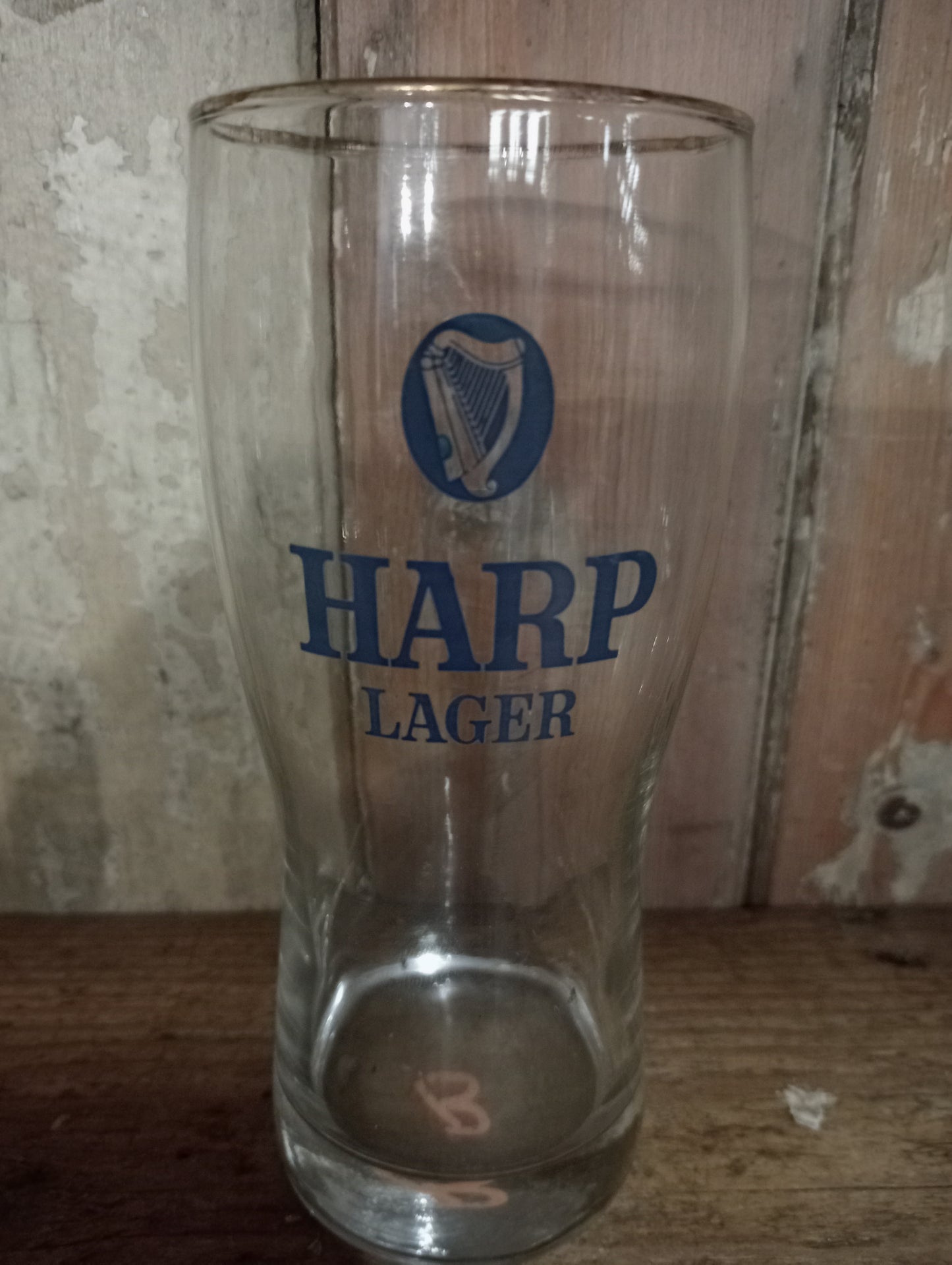 Harp half pint glass