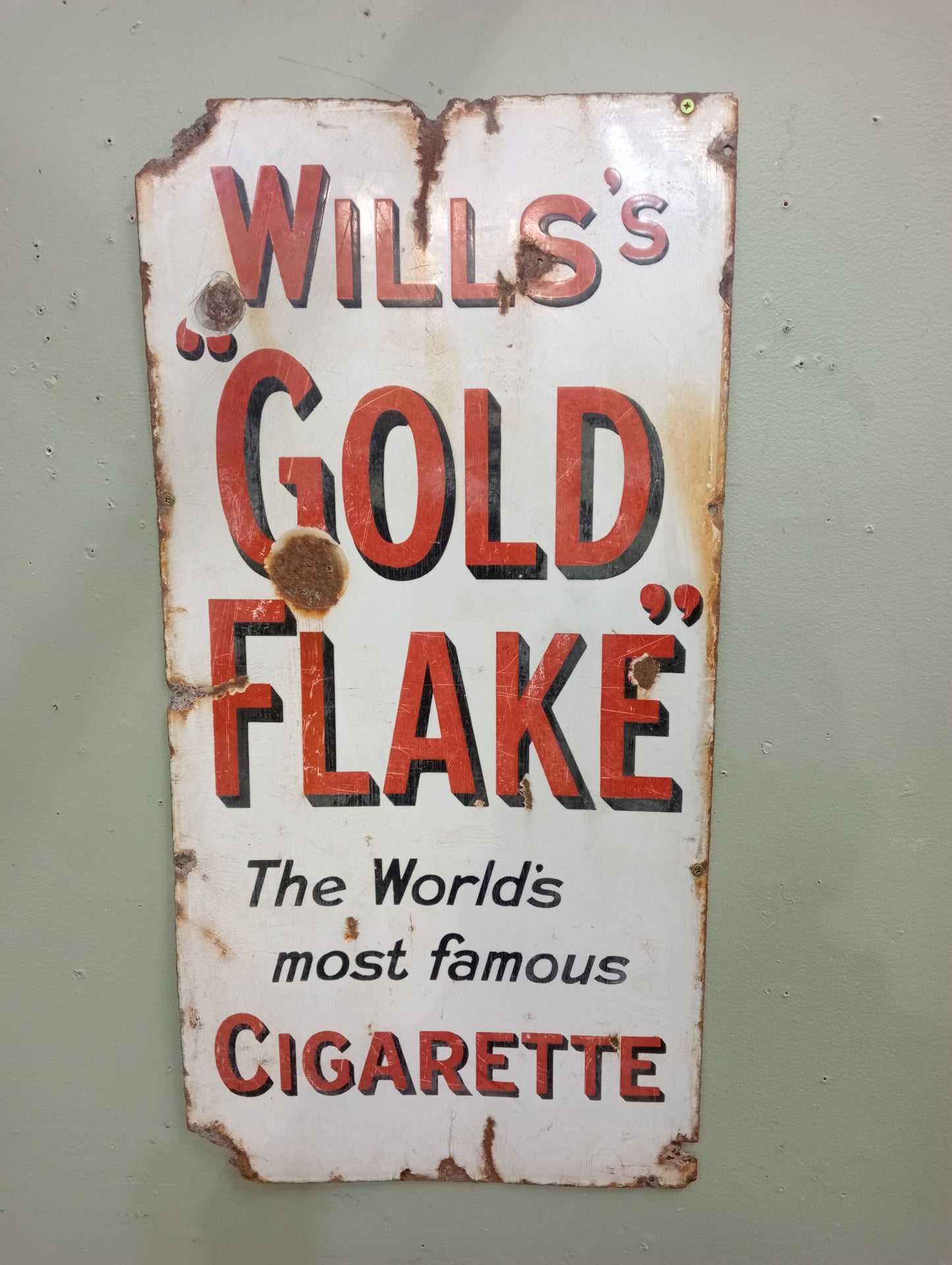 Large Wills gold flake enamel