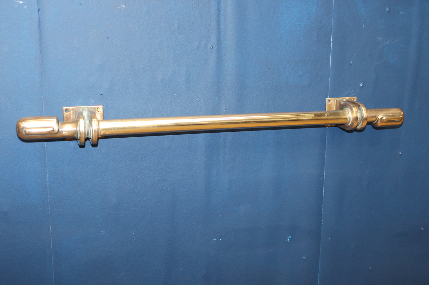 Brass door handle with bronze mount