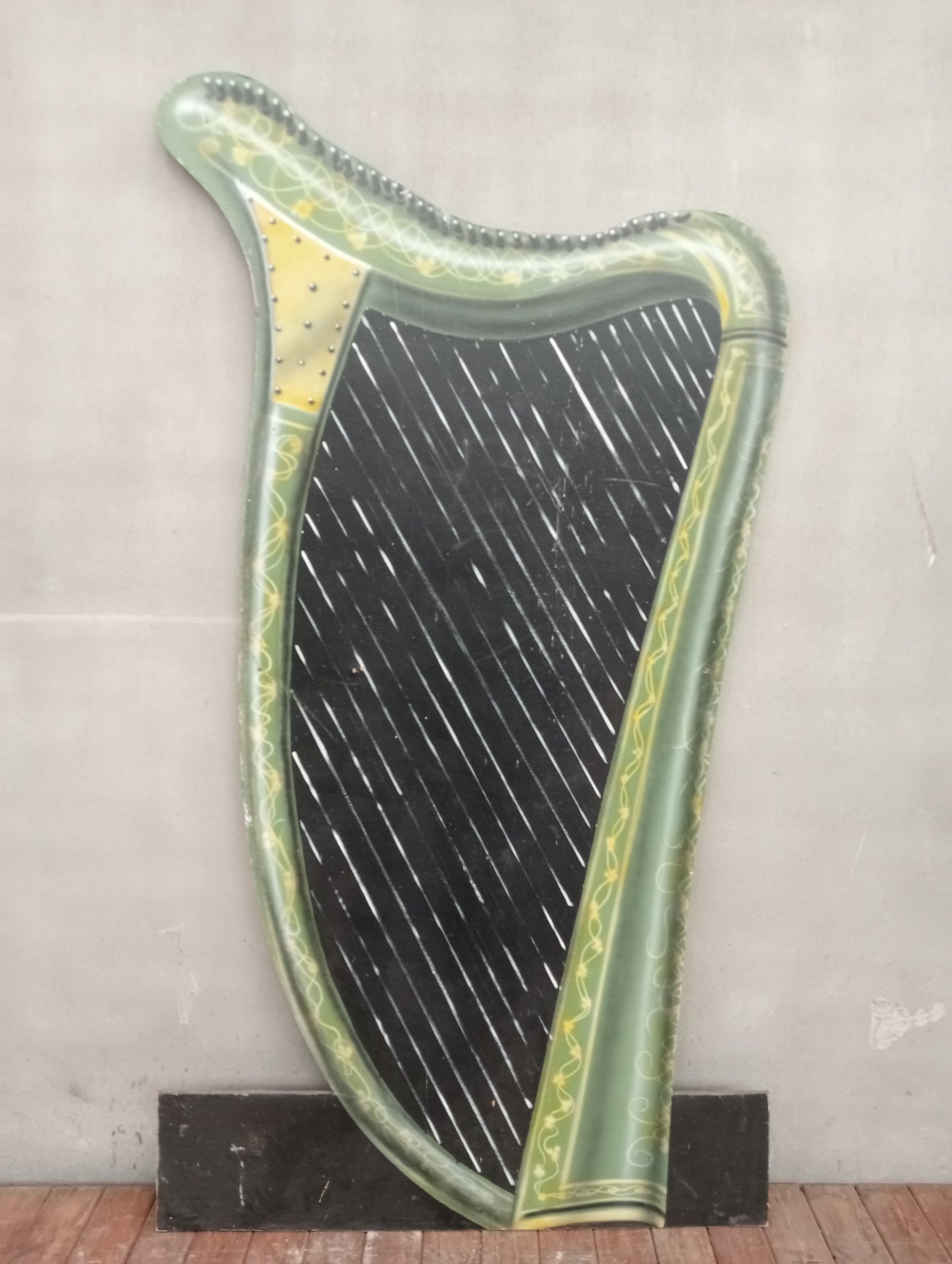 Large harp wooden wall art