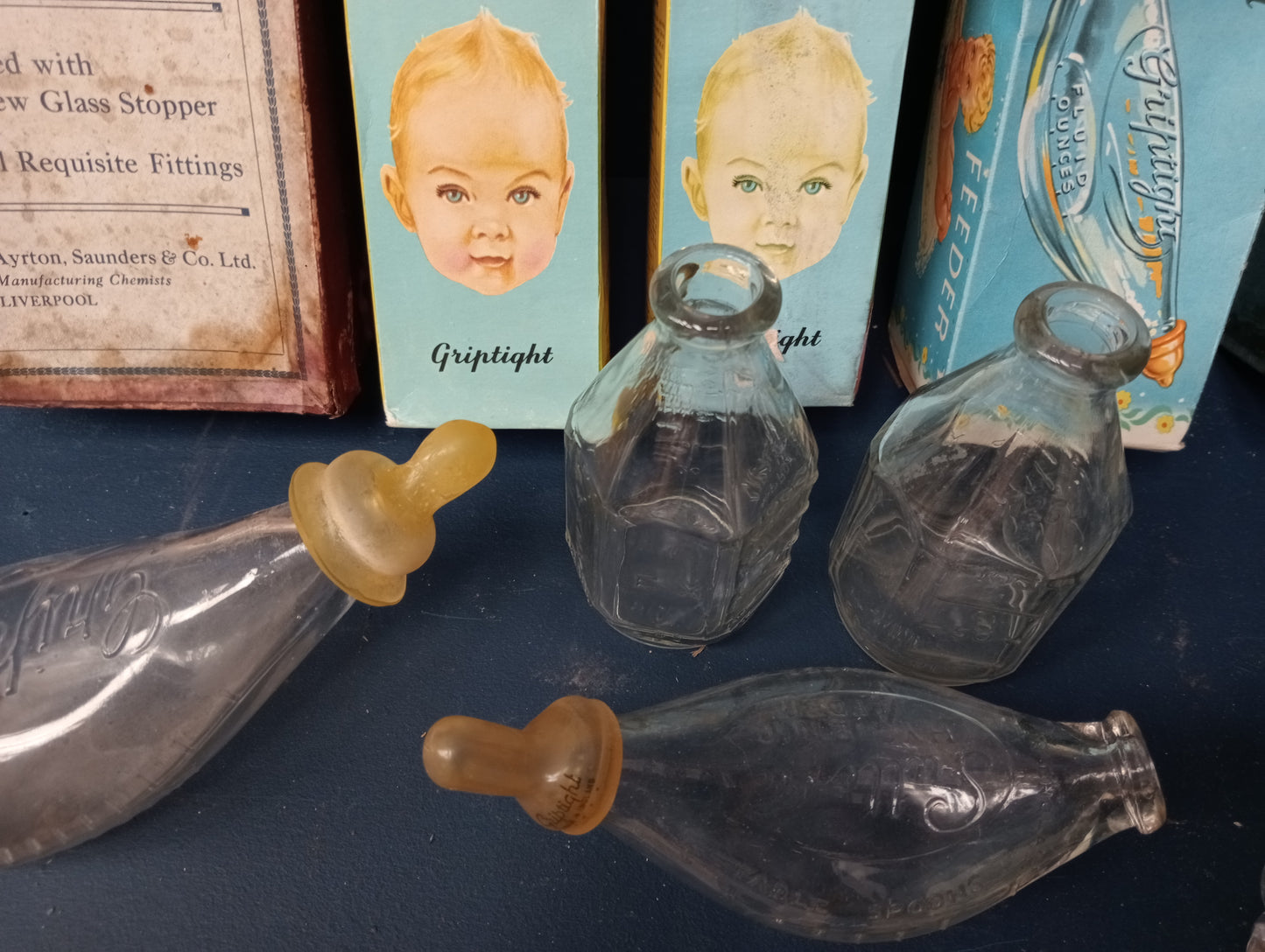 Lot of 10 baby milk bottles