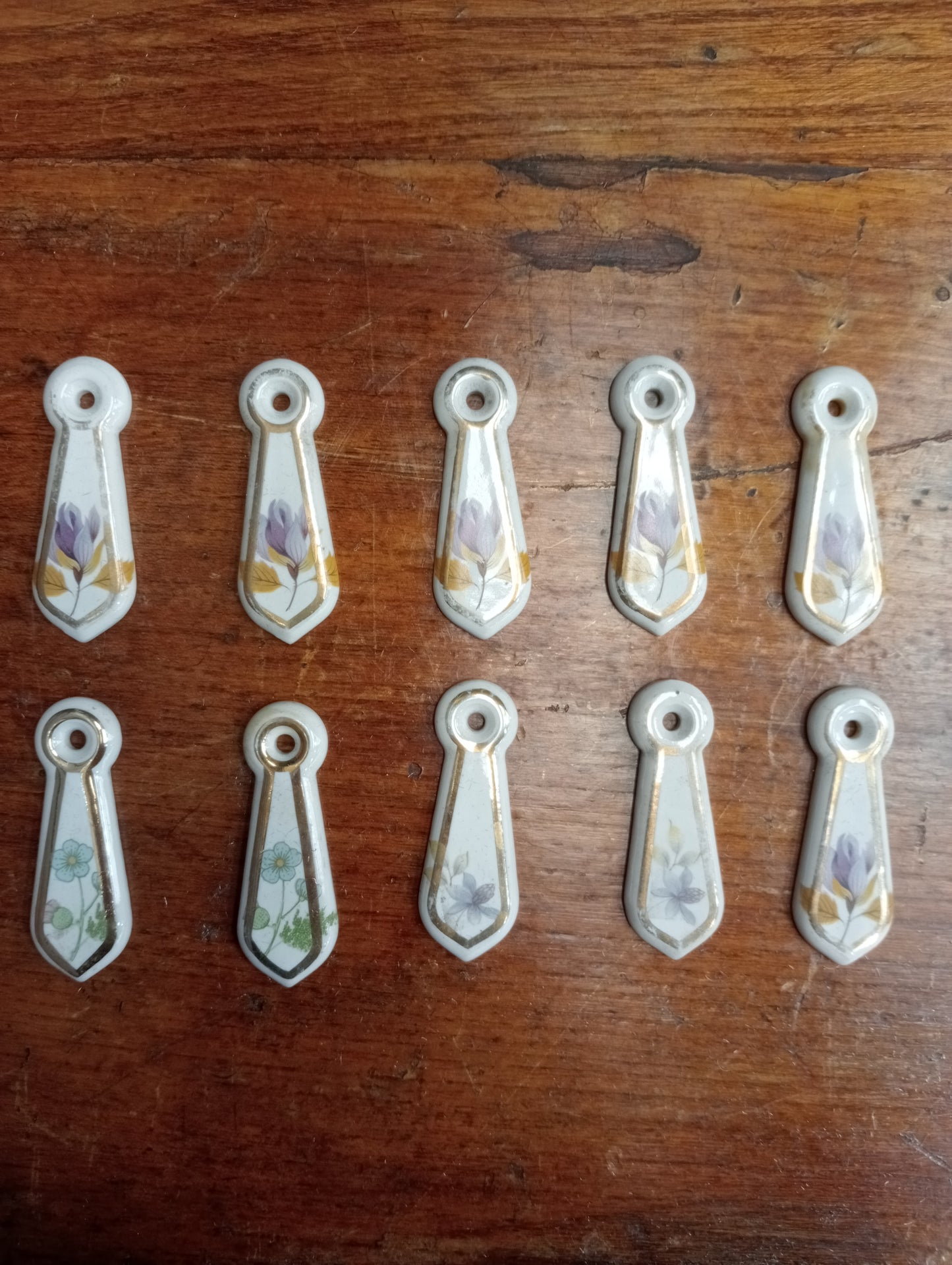 Lot of 5 pairs of ceramic keyhole covers G