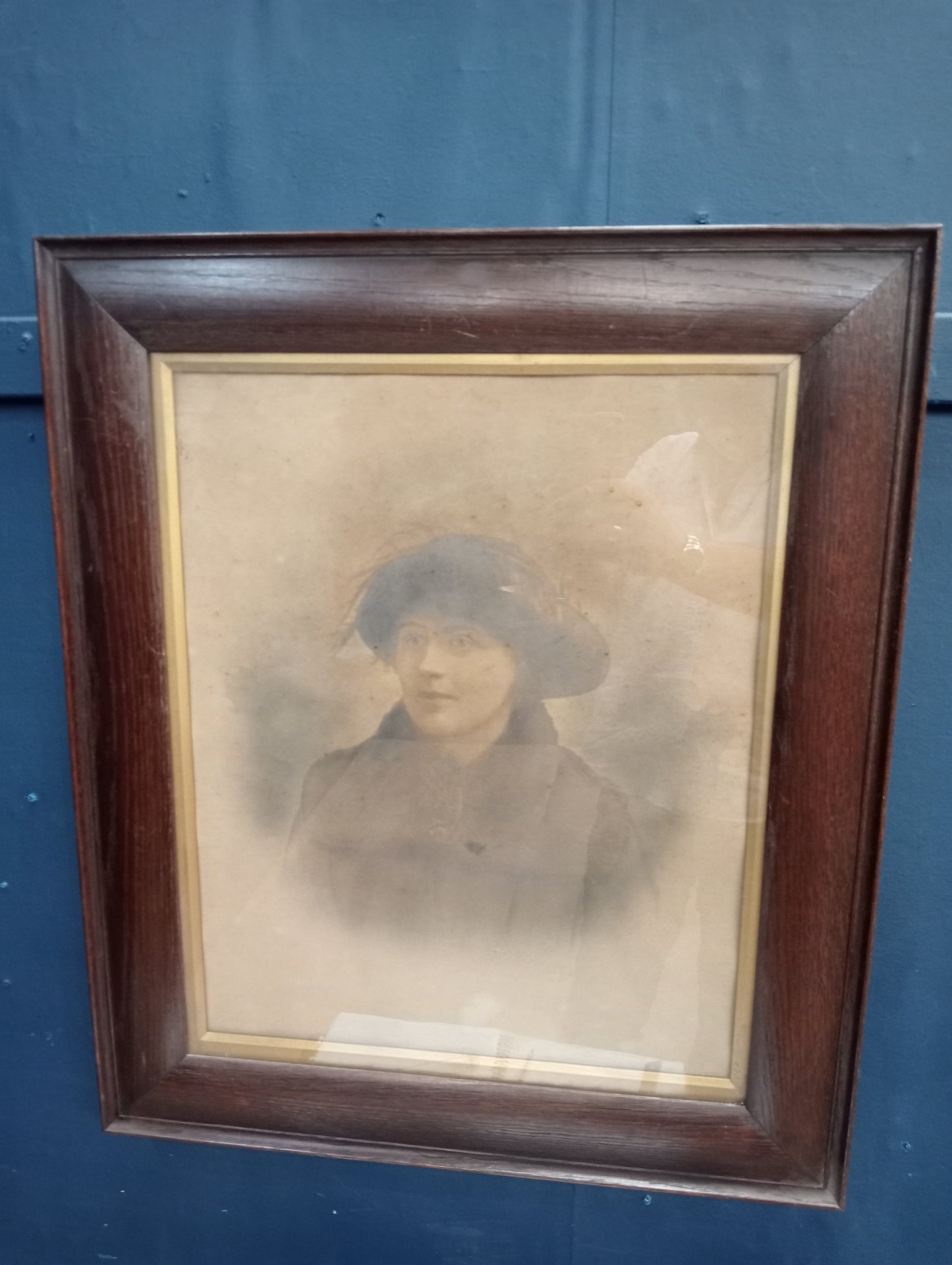 MAH-gilt frame woman portrait