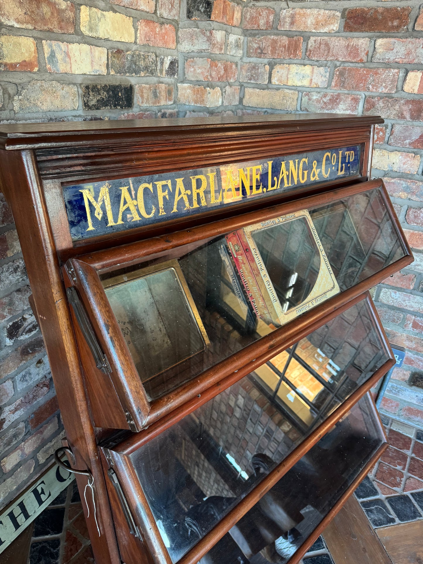 Macfarlane, Land & Co Ltd Biscuit Cabinet