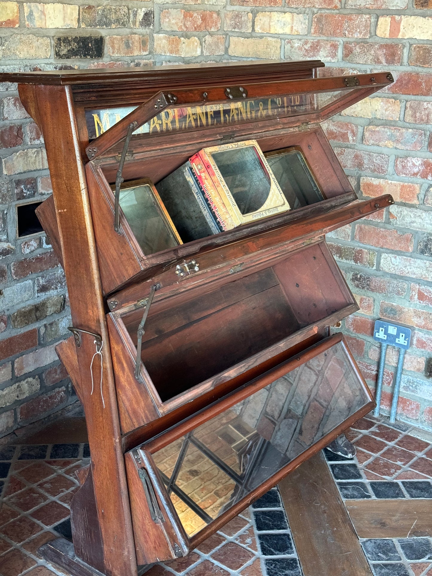 Macfarlane, Land & Co Ltd Biscuit Cabinet