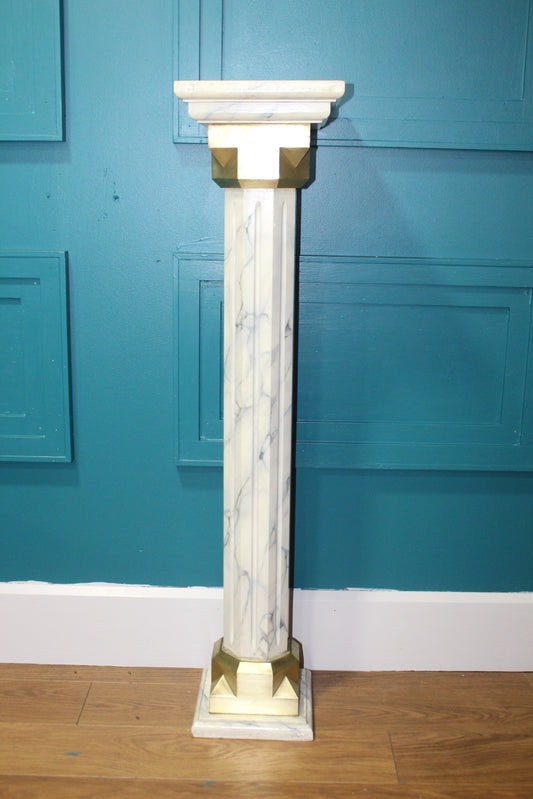 Marble style pillar with bronze mounts