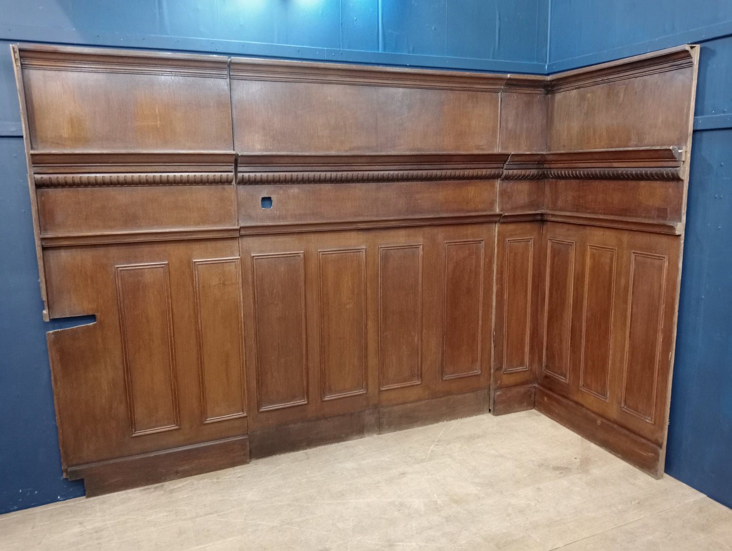 Oak 2.5Metre wall panelling