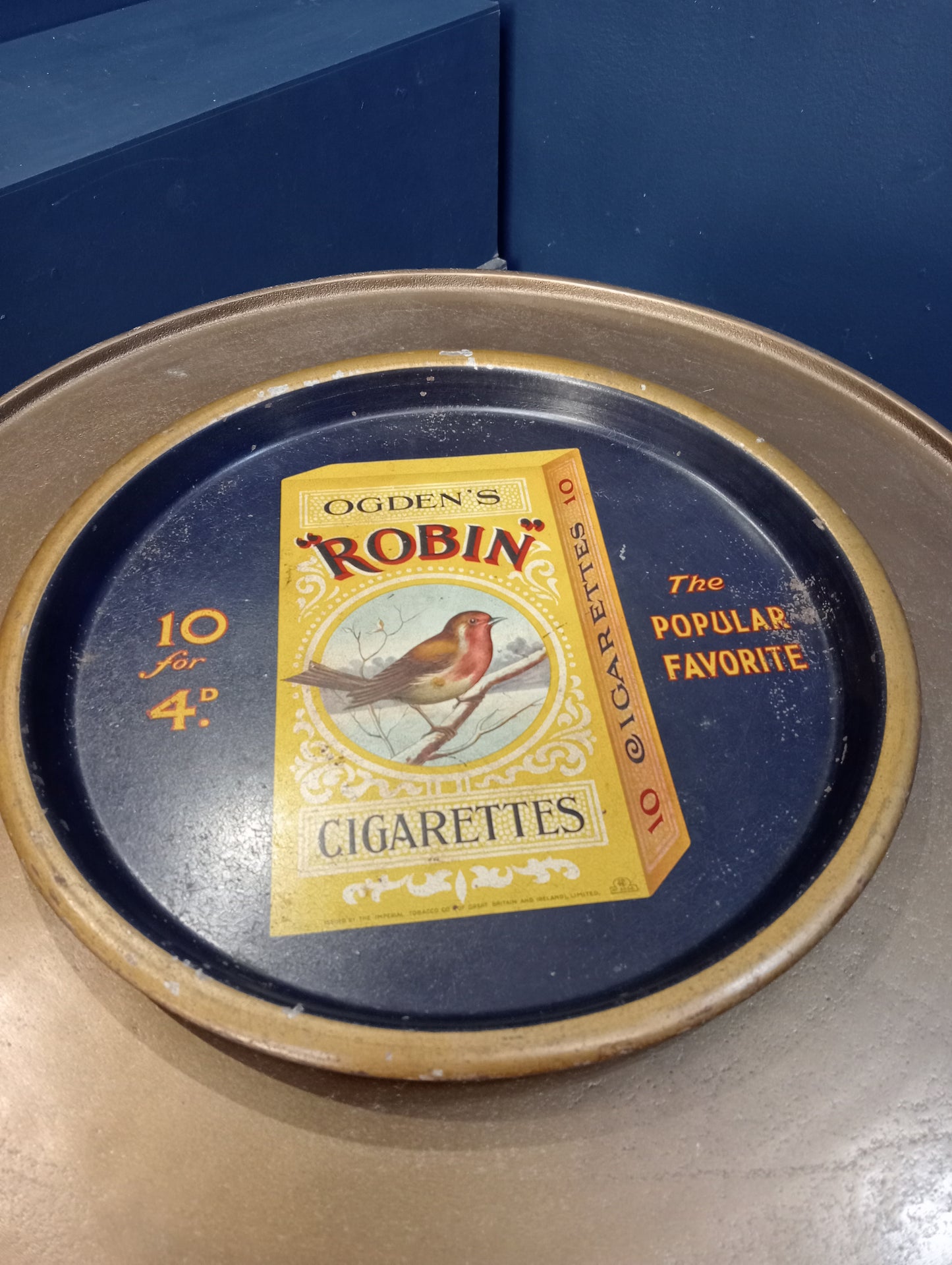 Robin Ogden's cigarettes drinks tray