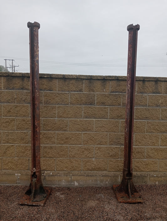 Pair of cast iron posts