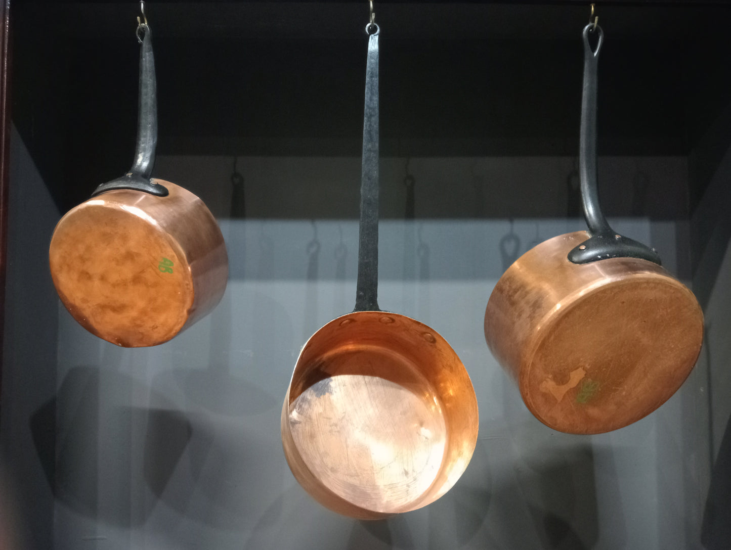 Set of 3 copper pans