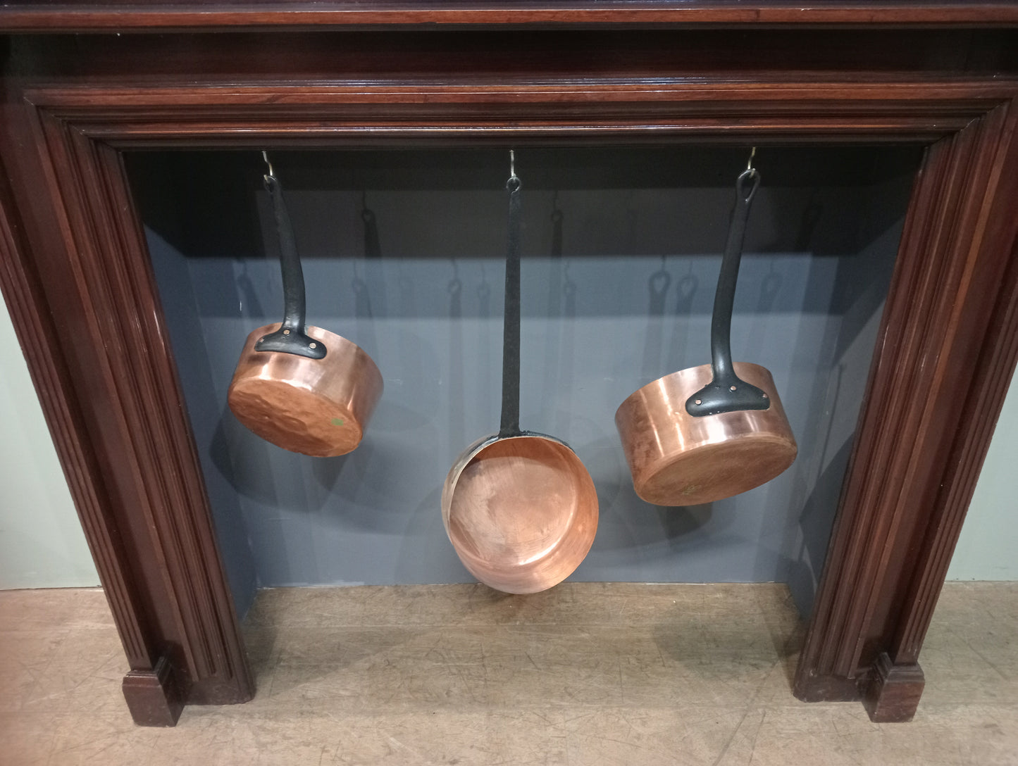 Set of 3 copper pans